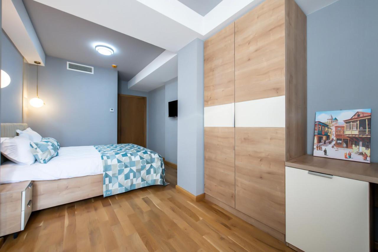 Hotel Solo Tiflis Exterior foto